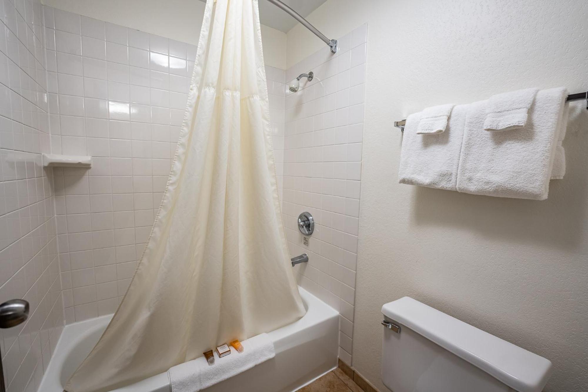 Christopher Inn And Suites Chillicothe Εξωτερικό φωτογραφία