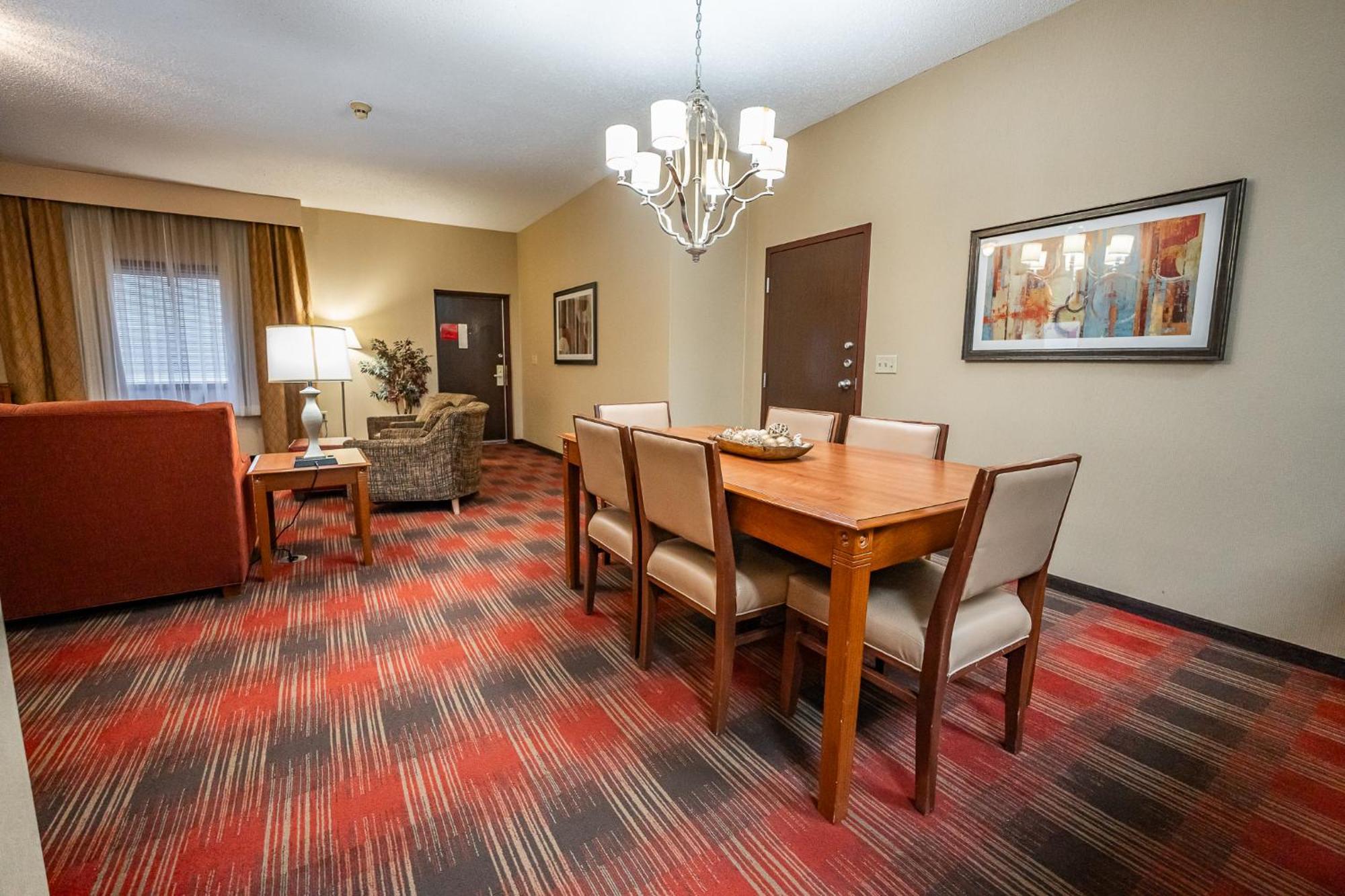 Christopher Inn And Suites Chillicothe Εξωτερικό φωτογραφία