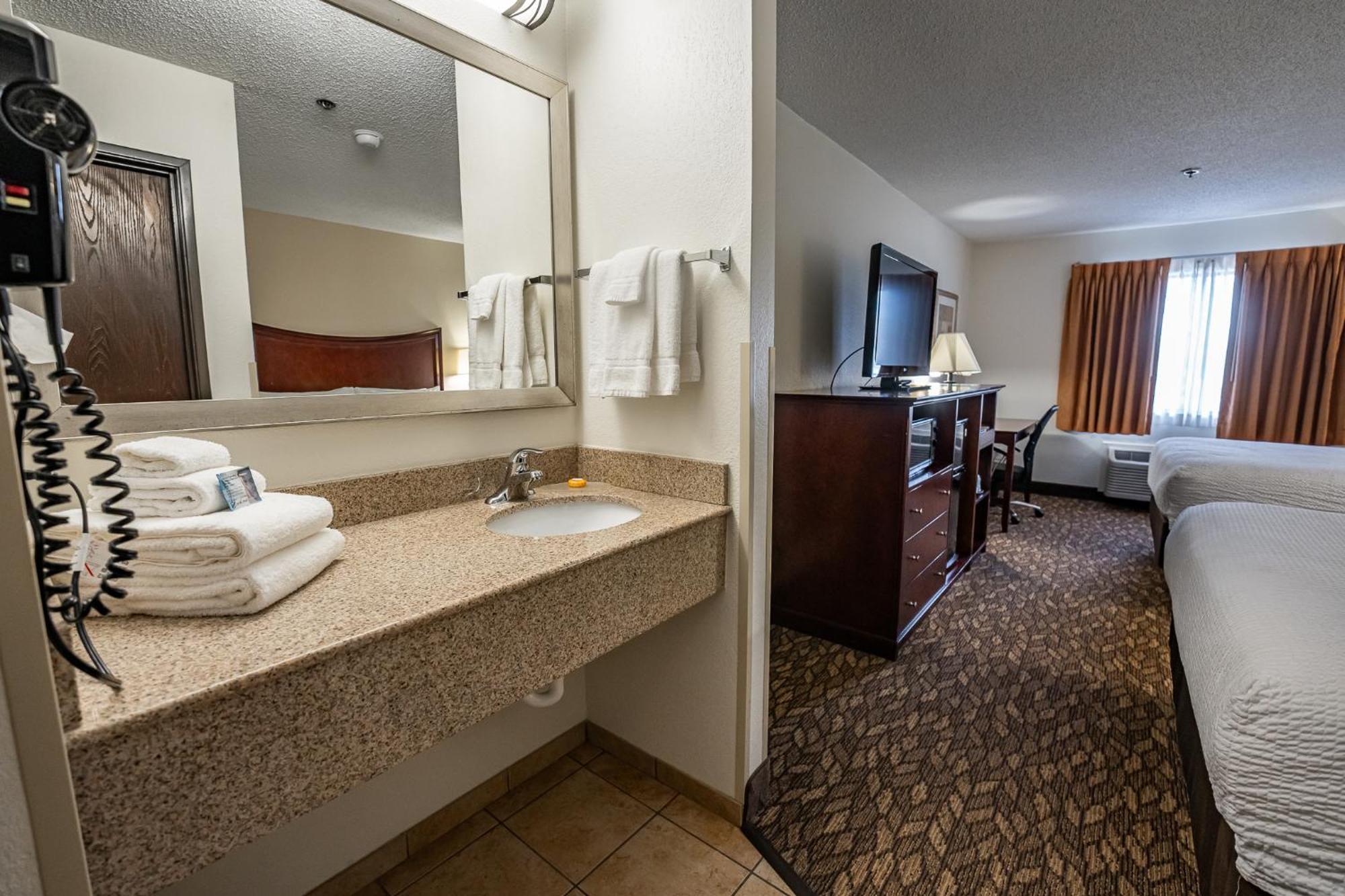 Christopher Inn And Suites Chillicothe Εξωτερικό φωτογραφία
