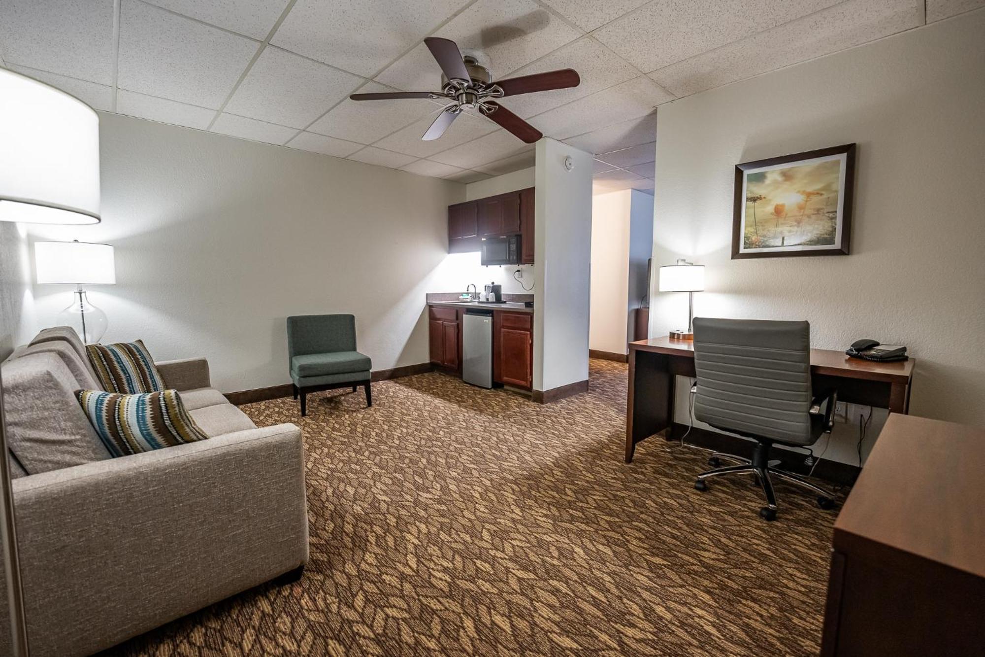 Christopher Inn And Suites Chillicothe Δωμάτιο φωτογραφία
